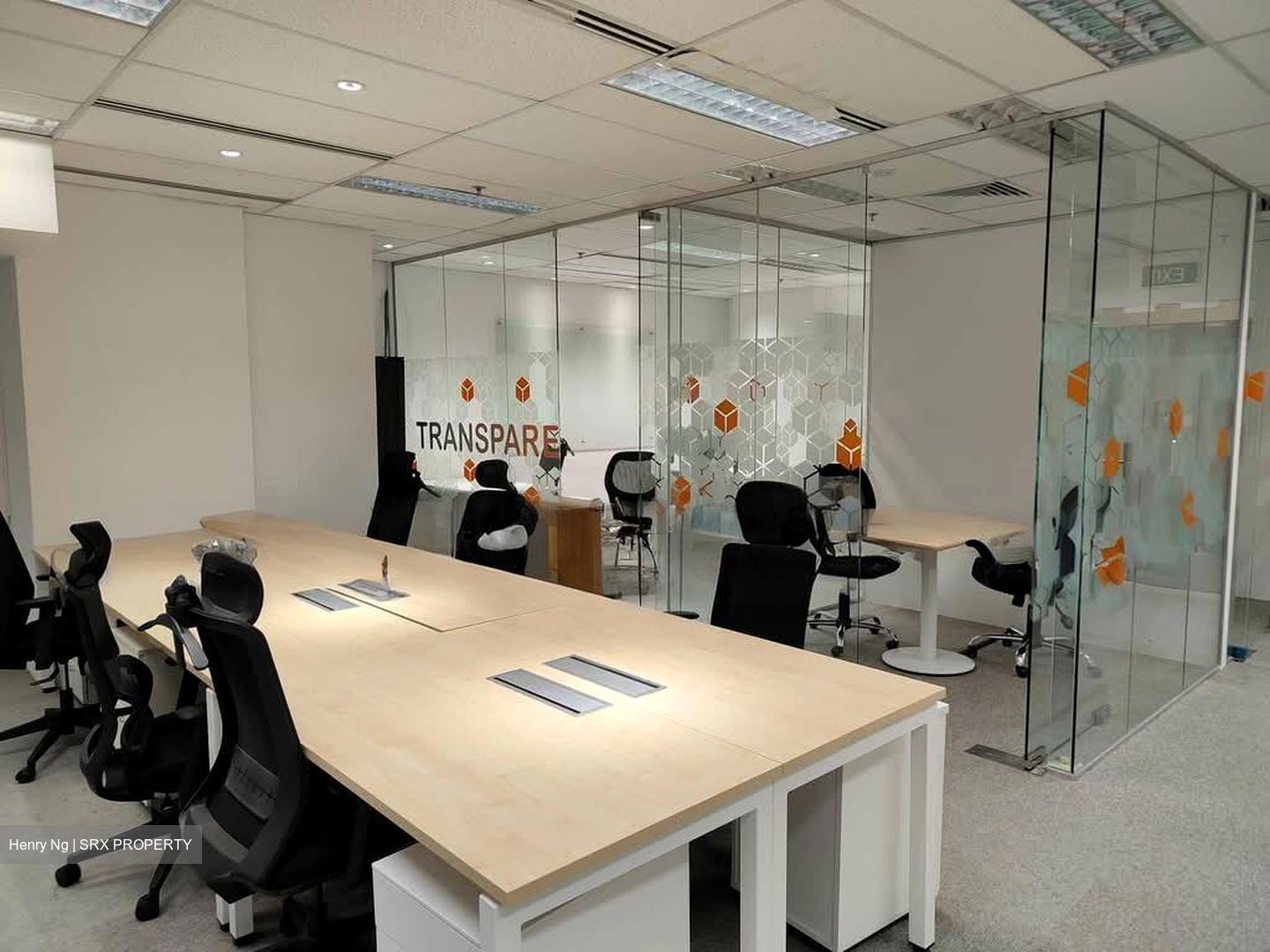 Robinson 112 (D1), Office #602216091